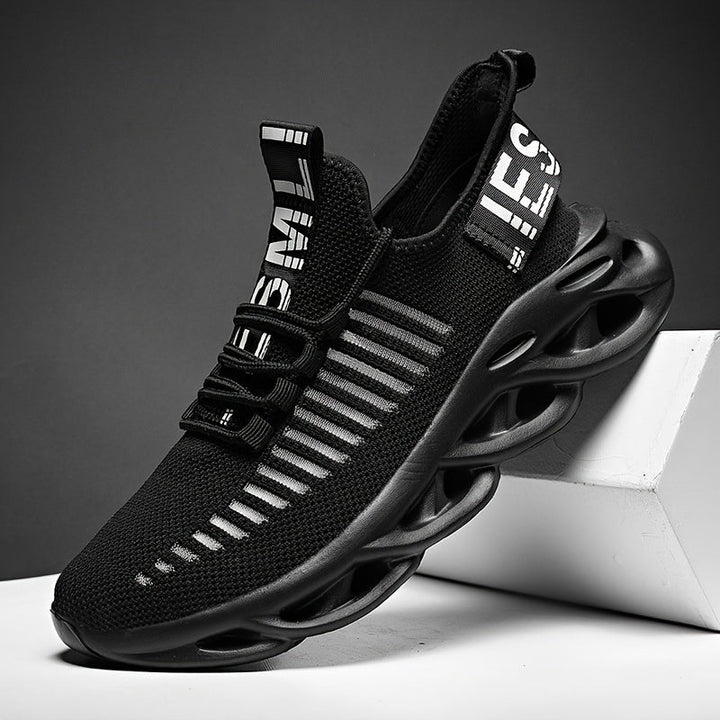 Breathable running sneakers with hollow sole design for men