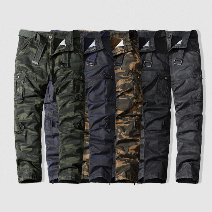 Men's tactical cargo pants with multiple pockets