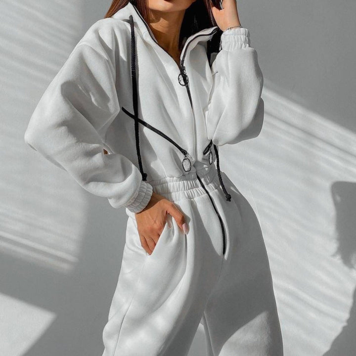 Women's overall jumpsuit with elastic waistband