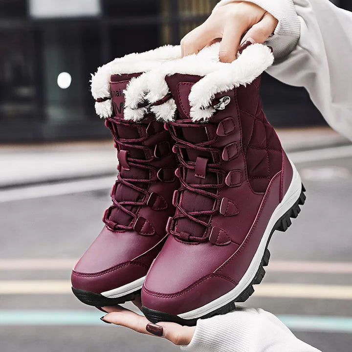 Women's lace-up boots