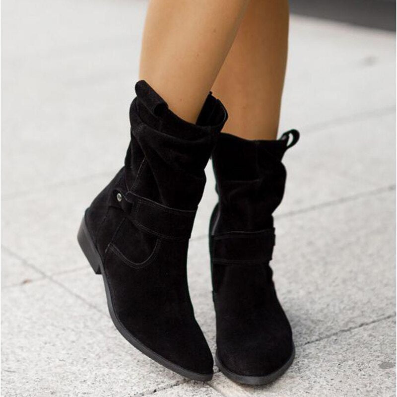 Lana stylish ankle boots with a low heel