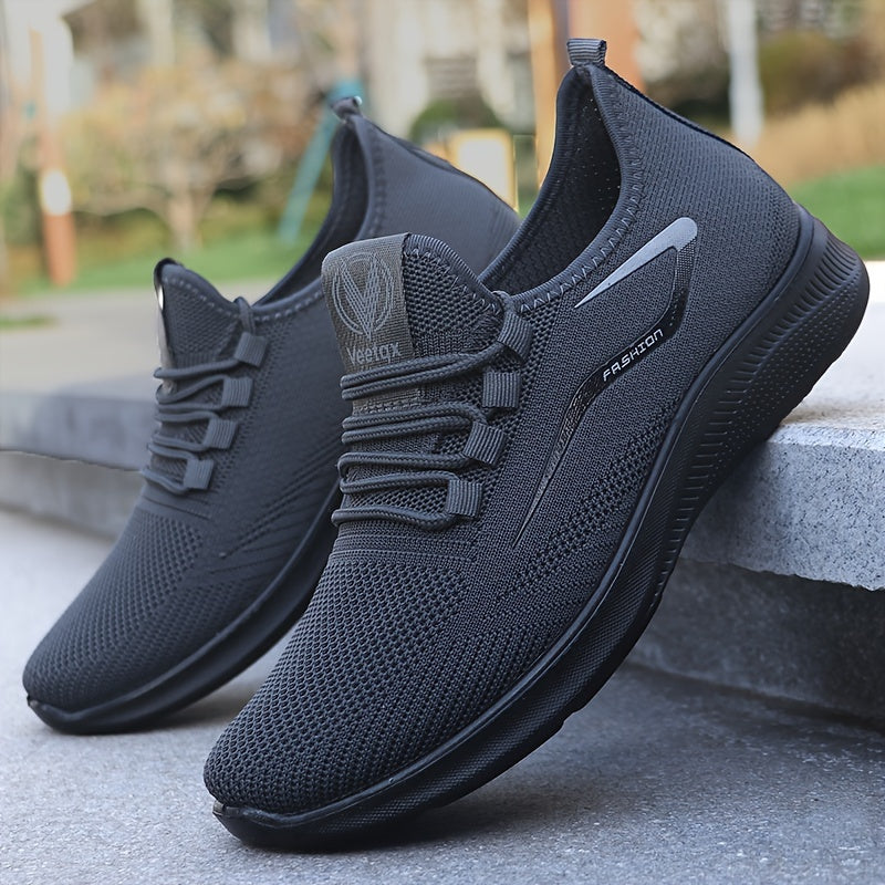 Lightweight breathable running sneakers for men