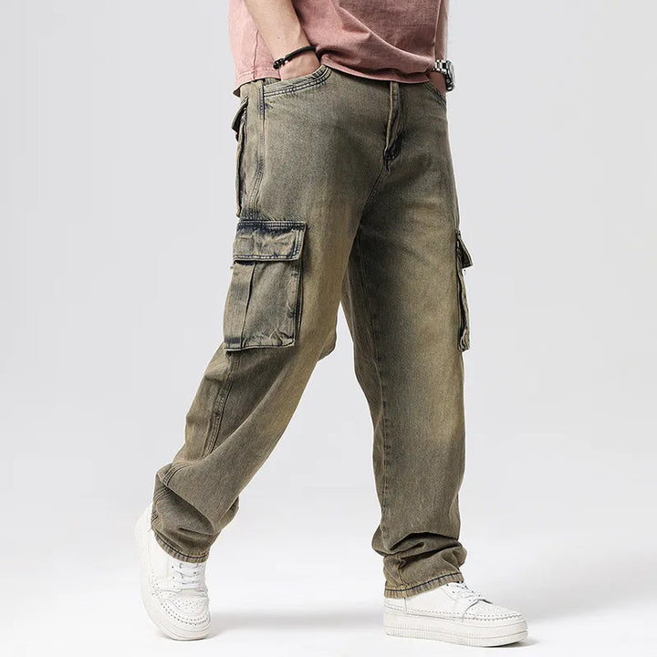 Men's retro cargo pants with multiple pockets