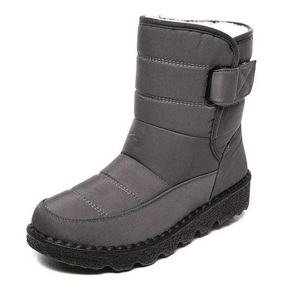 Stylish women's mid-height boots with round toe for snow